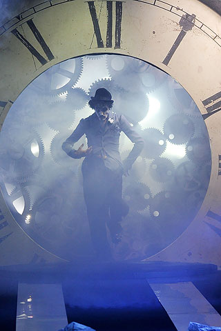 John Galliano / - 2011